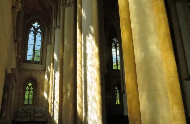 Religion(en) + Theologie | Gebäude + Architektur