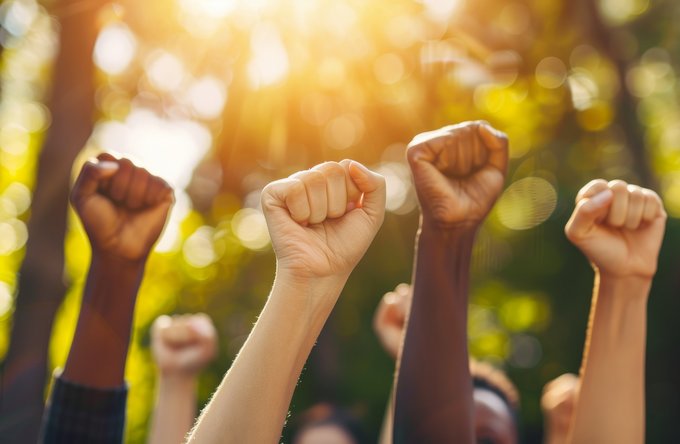 Politik + Gesellschaft | Menschen