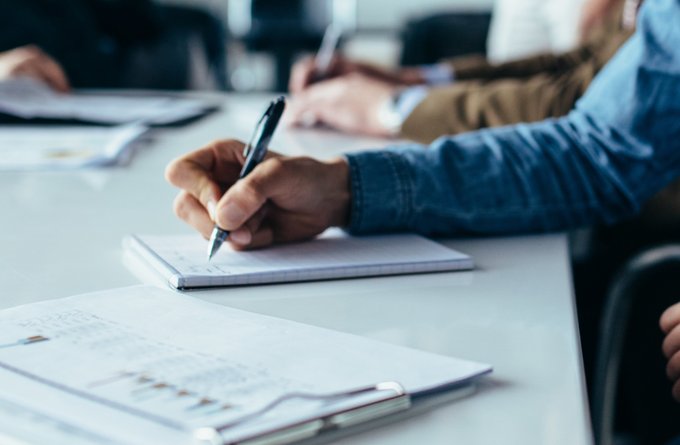 Beruf + Arbeit | Menschen | Arbeitswelt, Ausbildung + Schule