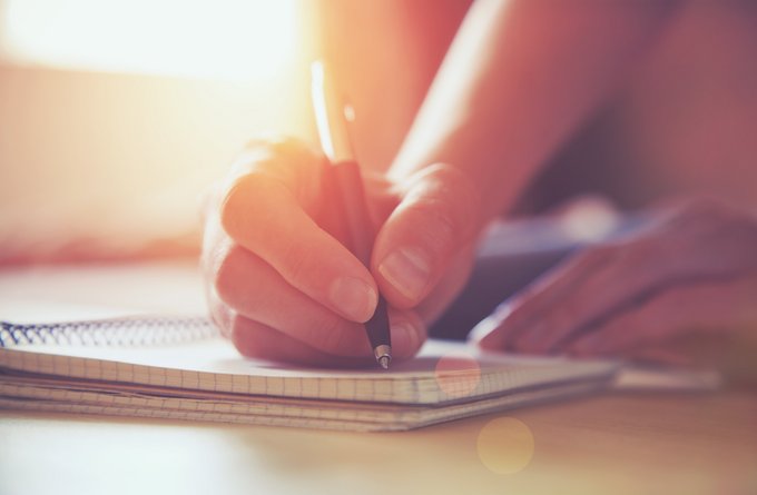 Beruf + Arbeit | Schulische + Sprachliche Bildung | Arbeitswelt, Ausbildung + Schule | Grafische Elemente + Piktogramme