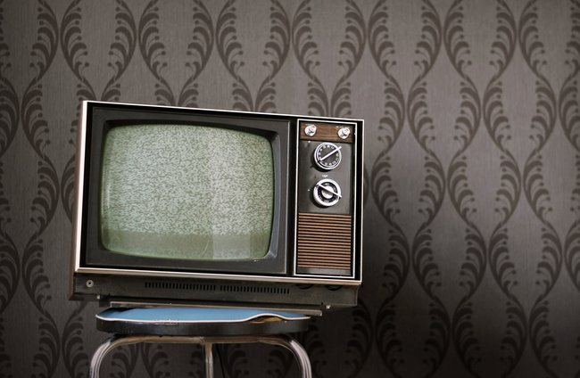 Politik + Gesellschaft | Wissenschaft, Technik + Medien | Grafische Elemente + Piktogramme
