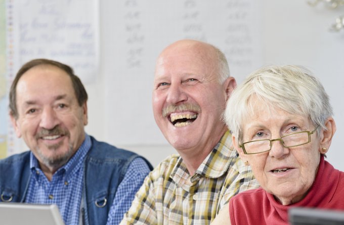 Politik + Gesellschaft | Familie, Generationen + Gender | Menschen | Wissenschaft, Technik + Medien