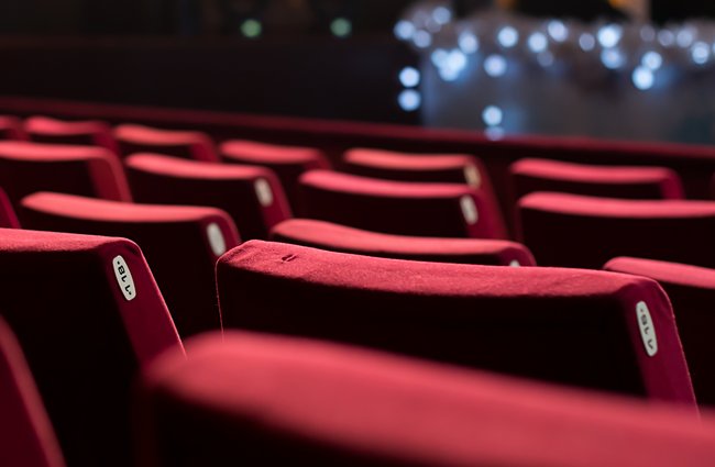 Politik + Gesellschaft | Kultur + Gestalten | Hobbys, Freizeit + Sport