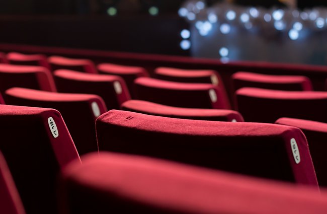 Politik + Gesellschaft | Kultur + Gestalten | Hobbys, Freizeit + Sport