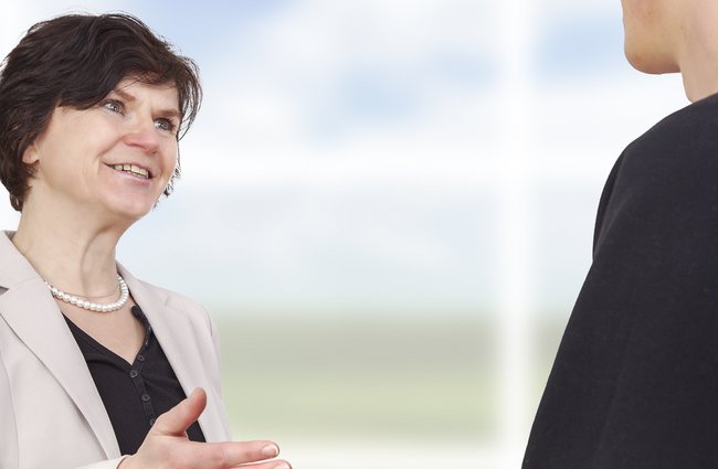 Politik + Gesellschaft | Beruf + Arbeit | Menschen | Arbeitswelt, Ausbildung + Schule