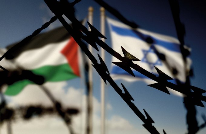 Politik + Gesellschaft | Soziale + Religiöse Themen