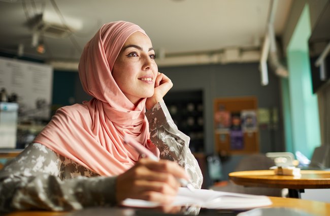 Politik + Gesellschaft | Menschen