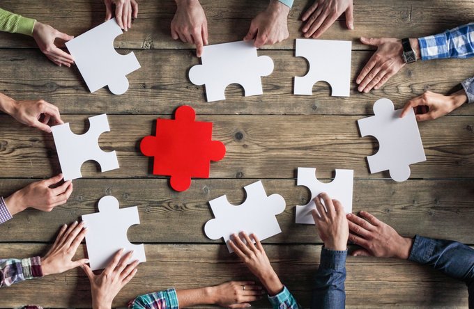 Beruf + Arbeit | Arbeitswelt, Ausbildung + Schule