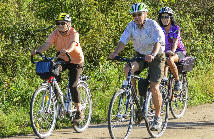 Gesundheit | Reisen + Pilgern | Menschen | Hobbys, Freizeit + Sport